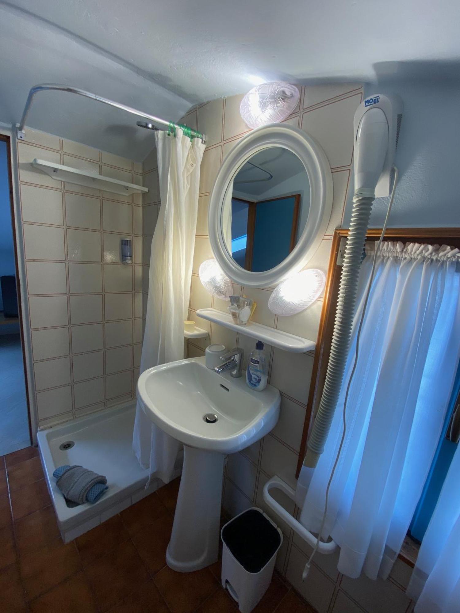 Albergo La Pineta Marina dʼMarina dʼAndora Zimmer foto