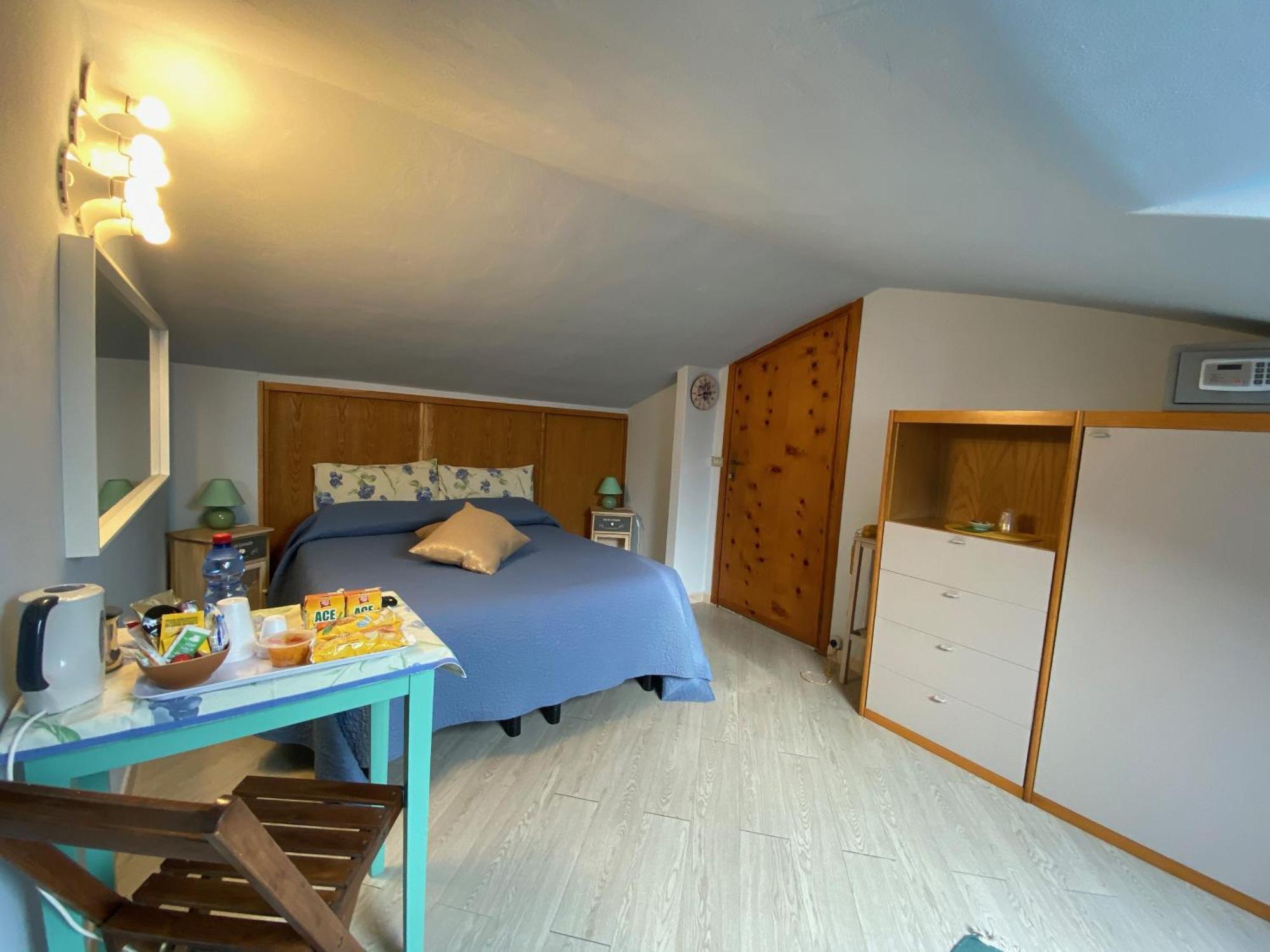 Albergo La Pineta Marina dʼMarina dʼAndora Zimmer foto